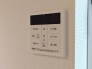 自動湯張り機能も追い焚き機能も完備しております。