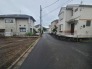 戸建てが立ち並ぶ静かな住宅街。四季折々の移り変わりを感じながら自然と楽しみ、暮らす、そんな毎日を日々の中で感じられる住環境
