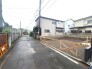 セカンドカーや来客時にも便利なカースペース2台分ございます。
