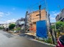 戸建てが立ち並ぶ静かな住宅街。四季折々の移り変わりを感じながら自然と楽しみ、暮らす、そんな毎日を日々の中で感じられる住環境
