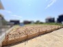 どこまでも広がる空の下、新しい暮らしの始まりを静かに予感させる開放的な敷地です。