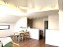 広がる空間に、穏やかな光が心地よく広がる住まい