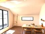 広々とした空間に、心地よい光と緑が調和する住まい