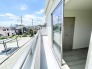 空の広がりを感じる開放的な空間が、日々の暮らしに心地よいゆとりと安らぎをもたらしてくれます。
