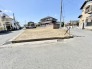 穏やかな日差しが広がる、静かな住環境がここにあります。