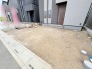 ライフスタイルに合わせて自由に活用できる、ゆとりある敷地スペースが広がっています。