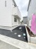 建物周辺の余白をすっきりと整えた、落ち着きと清潔感を感じさせる住環境です。