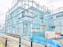 新しい暮らしの礎が着実に組み上がり、住まいとしての姿が形作られていく期待感に満ちた風景です。
