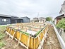 新しい暮らしの基盤が、丁寧に形作られていきます。