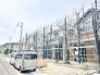 完成へ向けて着実に形作られていく、新たな住まいの頼もしい姿を感じさせます。