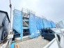 完成へと近づく建物の姿に、これから紡がれる新しい暮らしへの期待が静かに高まります。