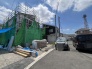 新しい暮らしの形が日々かたちづくられていく、期待感に満ちた建設現場の風景です。