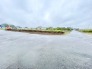 空が広く開放感のある、穏やかで静かな時の流れを感じさせる敷地です。