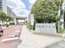 東武スカイツリーライン獨協大学前駅から徒歩15分の利便性です。