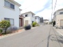 周辺は、綺麗に整った分譲地です。