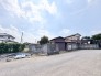 空が広く見渡せる開放的な環境で、穏やかな時間が流れる落ち着いた住環境が整っています。