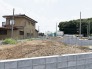穏やかな時間が流れる落ち着いた環境で、新しい暮らしの構想をゆったりと膨らませることができる敷地です。