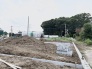 周辺環境の自然と調和する、広々とした敷地が新たな生活の舞台として整えられています。