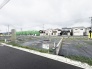 79号地 新しく住まう人々の暮らしがこれから描き出される、伸びやかで開放感のある街並みの一角です。