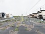 閑静な住宅街の一角にあり、新しい暮らしの始まりを感じさせる開放的な区画です。