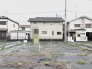 落ち着いた住宅街の中に位置し、新しい暮らしを描くための自由な広がりを感じる土地です。