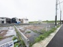 84号地 周辺環境と調和する整った区画が、これからの暮らしの可能性を静かに物語っています。 2026/06/18m
