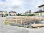 閑静な住宅街の中に位置しており、これからの暮らしを自由に描き出せるゆとりある敷地です。
