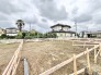 新たな暮らしの礎となる、広々とした敷地に描かれる静かな住宅地の風景です。