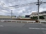 落ち着いた住環境の中にあり、これからの暮らしの可能性をゆったりと描ける広さを持った敷地です。