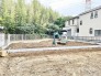 豊かな緑を背景に、理想の住まいを描くためのゆとりある空間が広がっています。