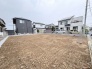 閑静な住宅街の一角にあり、これからの暮らしの可能性が広がる整然とした敷地が魅力です。
