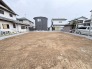 周辺環境と調和する整った区画で、新しい暮らしの構想を自由に描けるゆとりある広さが魅力です。