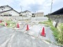 新しい暮らしの土台となる、落ち着いた住宅街に位置するゆとりある敷地です。