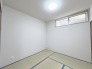 静寂に包まれた落ち着きのある空間は、暮らしに心地よいゆとりと安らぎをもたらしてくれます。