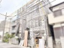 新たな完成へと向かう静かな佇まいが日々の暮らしに期待を膨らませます
