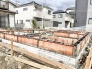 住まいの基本となる堅牢な構造体がしっかりと組み上げられた安心感のある現場風景