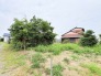 空を広く感じられるゆとりある敷地で、穏やかで落ち着いた時間が流れるのどかな風景が広がっています。