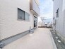 静かな佇まいに、穏やかな時間が流れる空間。