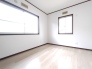 空間に広がりを感じさせる、爽やかな印象のお部屋です。
