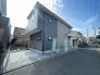 モダンな外観と豊かな緑が調和する、心地よい暮らし。