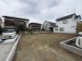 閑静な住宅街の一角にあり、理想の住まいを自由に描けるゆとりある敷地です。