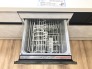 省エネ ・ 衛生的な食器洗乾燥機付。
