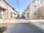静かな住宅街に佇む、穏やかな日々が流れる住まい。