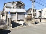 土地を見て、間取りが気になりましたら、すぐに図面を引ける設計士さんをご紹介することも出来ます。ご相談ください。
