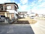 青空の下、広がる空が開放感を感じさせる心地よい空間。
