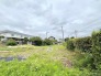 空の広がりを感じる穏やかな環境で、日々の暮らしにゆとりをもたらす開放的なロケーションです。