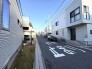 道路は６ｍほどになると駐車の際の停めやすさがかなり違ってきます。
