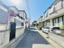 車の通りも少ない閑静な住宅地。子育てにも、第二の人生にも。
