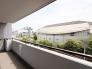緑に囲まれた、心地よい風を感じる心地よい空間