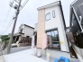 洗練されたデザインの外観が街並みに調和し、住まう方の暮らしを静かに彩ります。